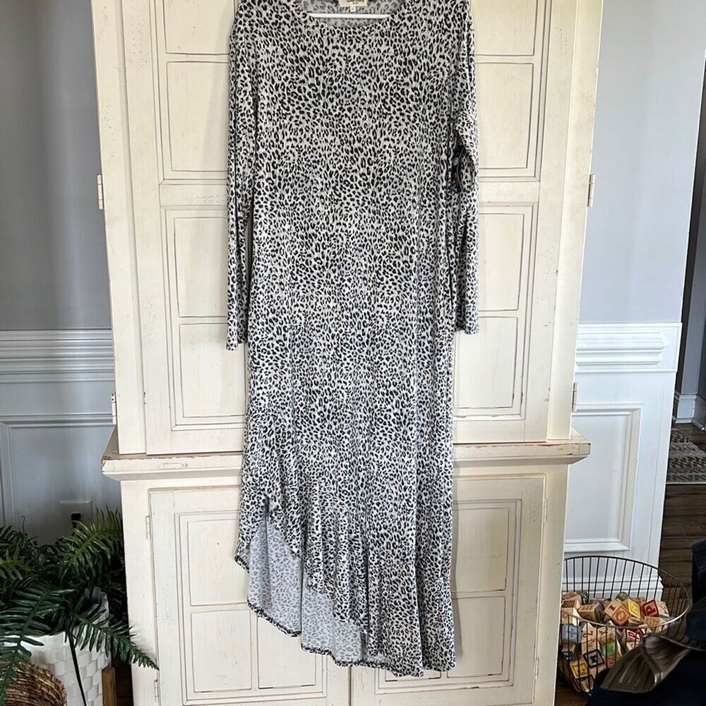 NWT Sweet Lovely size large animal print dress